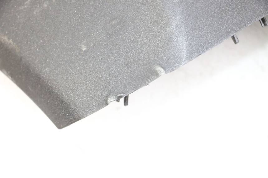 photo de UNTERBODEN LINKS PEUGEOT SATELIS 125 (2013 - 2018) - Detailansicht des Bauteils