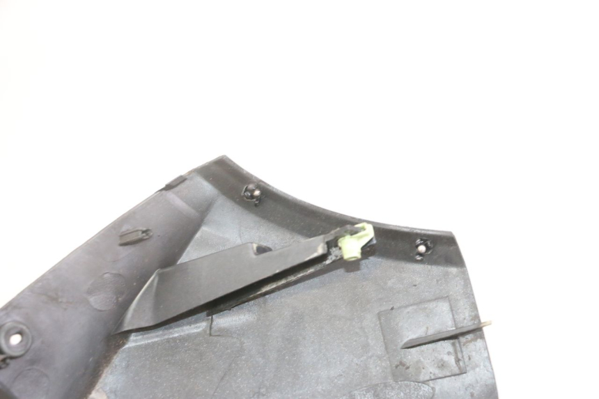 photo de UNTERBODEN LINKS PEUGEOT SATELIS 125 (2013 - 2018) - Detailansicht des Bauteils