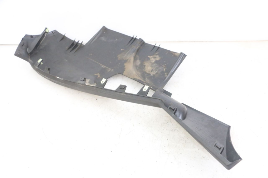 photo de UNTERBODEN LINKS PEUGEOT SATELIS 125 (2013 - 2018) - Technische Nahaufnahme