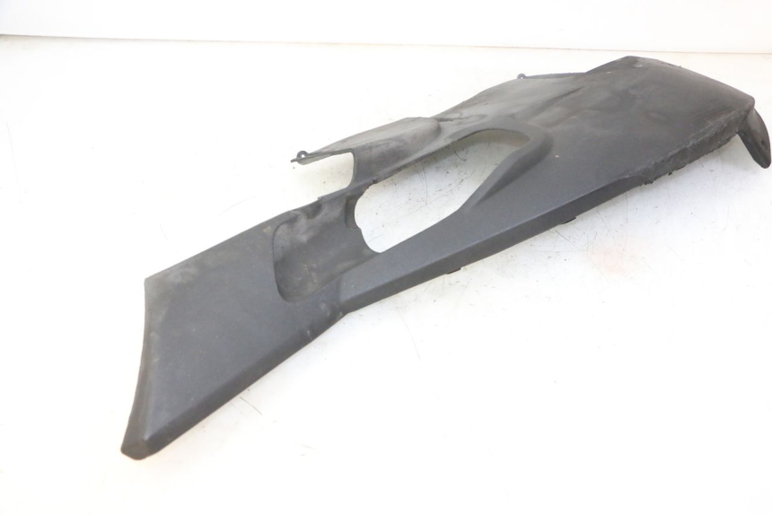 photo de UNTERBODEN LINKS PEUGEOT SATELIS 125 (2013 - 2018) - Oberflächenzustand und Material