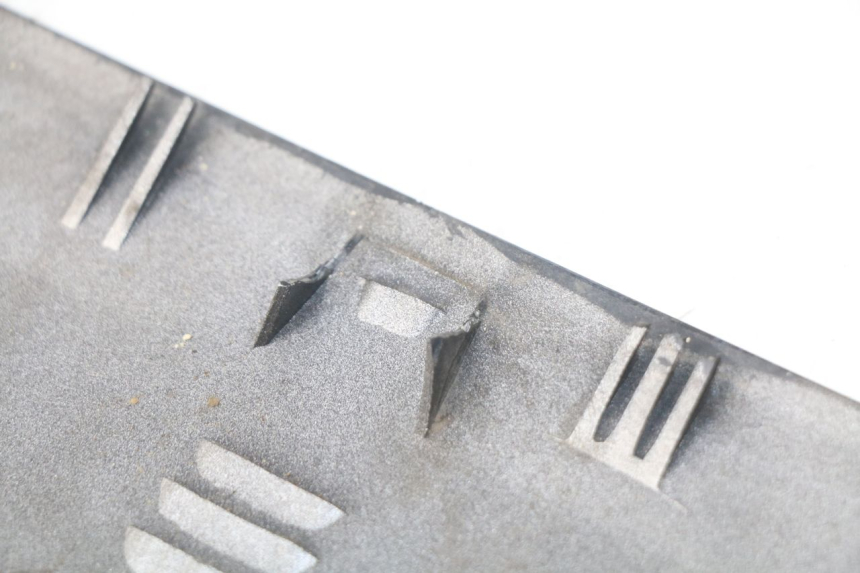 photo de UNTERBODEN LINKS MBK SKYLINER 125 (2004 - 2007) - Alternative Perspektive