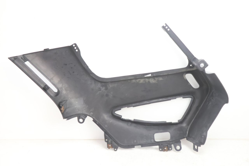 photo de UNTERBODEN LINKS HONDA ST PAN EUROPEAN 1100 (1990 - 2002) - Details der Befestigungspunkte