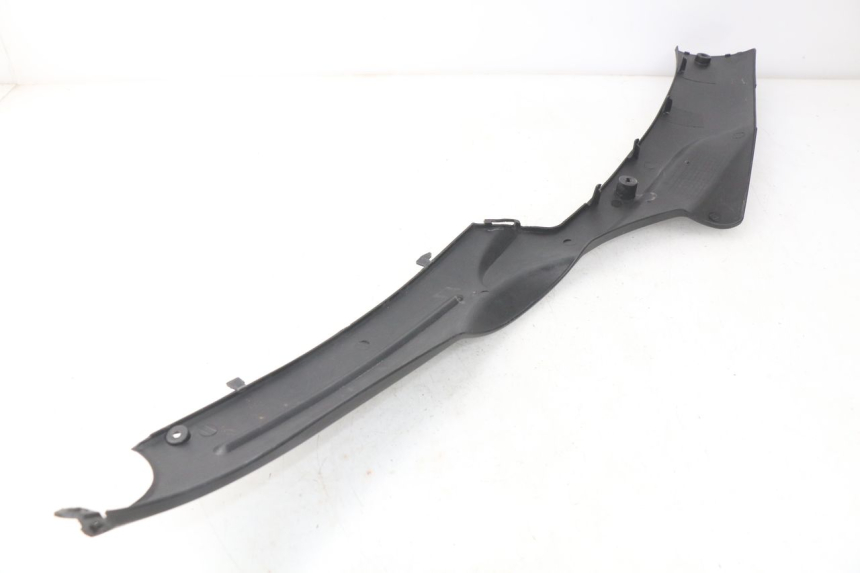 photo de UNTERBODEN LINKS FYM STRADA 50 (2007 - 2014) - Zoom auf Gebrauchszustand