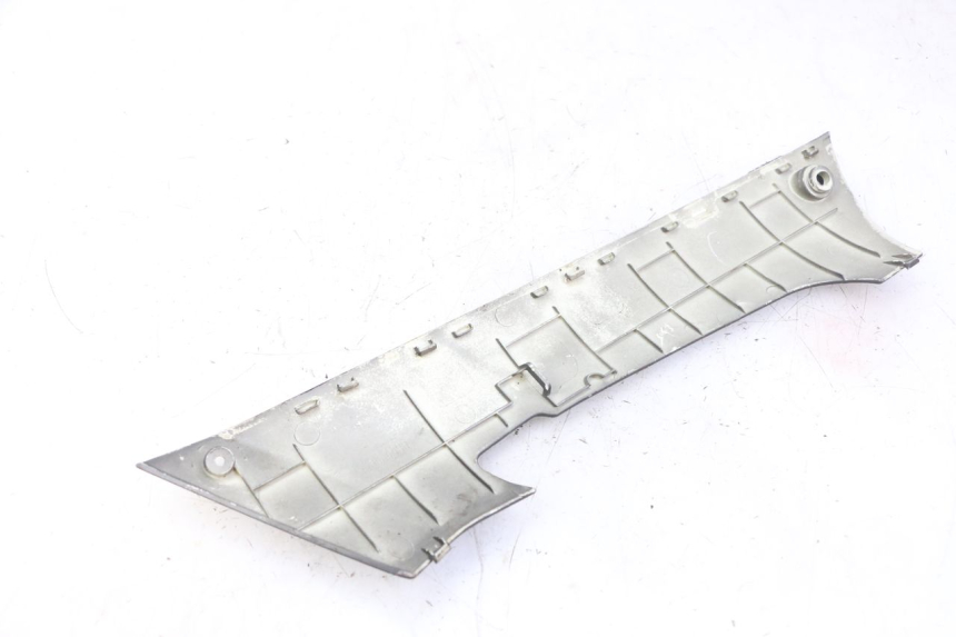 photo de UNTERBODEN LINKS PEUGEOT STREETZONE I NAKED 2T 50 (2018 - 2020) - Zoom auf Gebrauchszustand