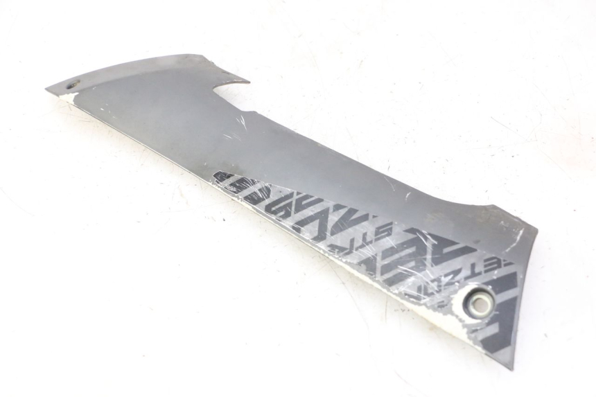 photo de UNTERBODEN LINKS PEUGEOT STREETZONE I NAKED 2T 50 (2018 - 2020) - Details der Befestigungspunkte