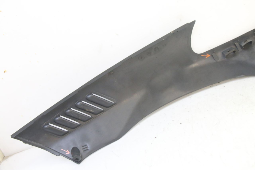 photo de UNTERBODEN LINKS PIAGGIO SUPER LX 125 (2000 - 2003) - Gesamtansicht des Produkts