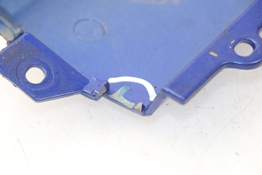 photo de UNTERBODEN LINKS PEUGEOT SV 80 (1993 - 1997) - Technische Nahaufnahme