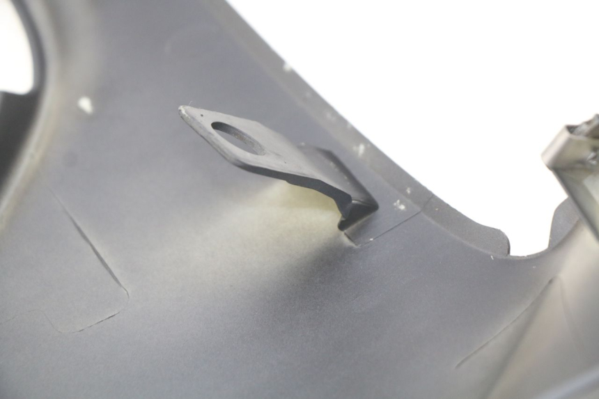 photo de LINKER UNTERE SEITENVERKLEIDUNG APRILIA SXR 50 (2021 - 2023) - Detailansicht des Bauteils