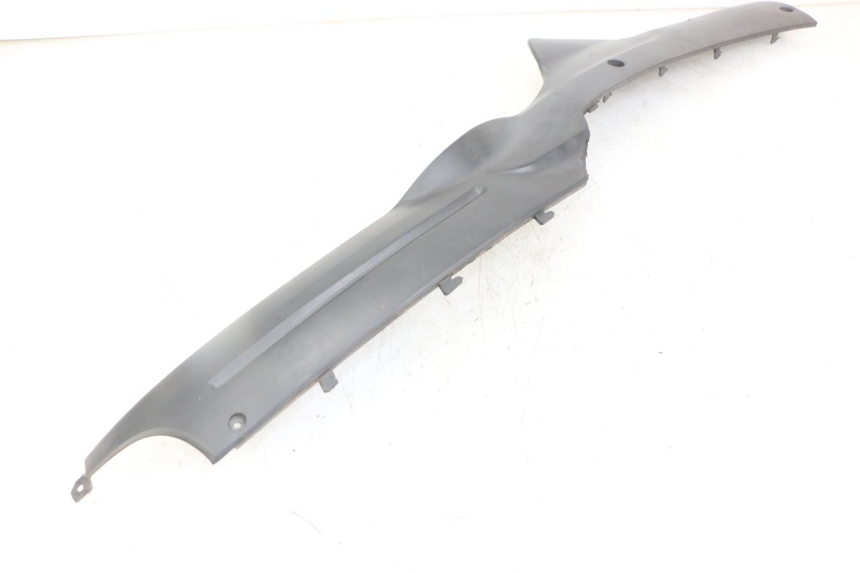 photo de LINKER UNTERE SEITENVERKLEIDUNG TNT MOTOR ROMA 10' 4T 50 (2019 - 2022) - Details der Befestigungspunkte