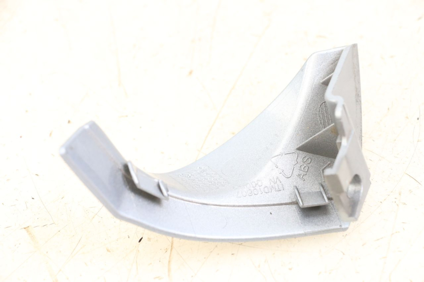 photo de UNTERBODEN LINKS PIAGGIO VESPA PRIMAVERA 4T 50 (2021 - 2024) - Alternative Perspektive