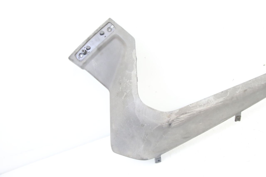 photo de LINKER UNTERE SEITENVERKLEIDUNG YAMAHA XMAX X-MAX 125 (2006 - 2009) - Detailansicht des Bauteils