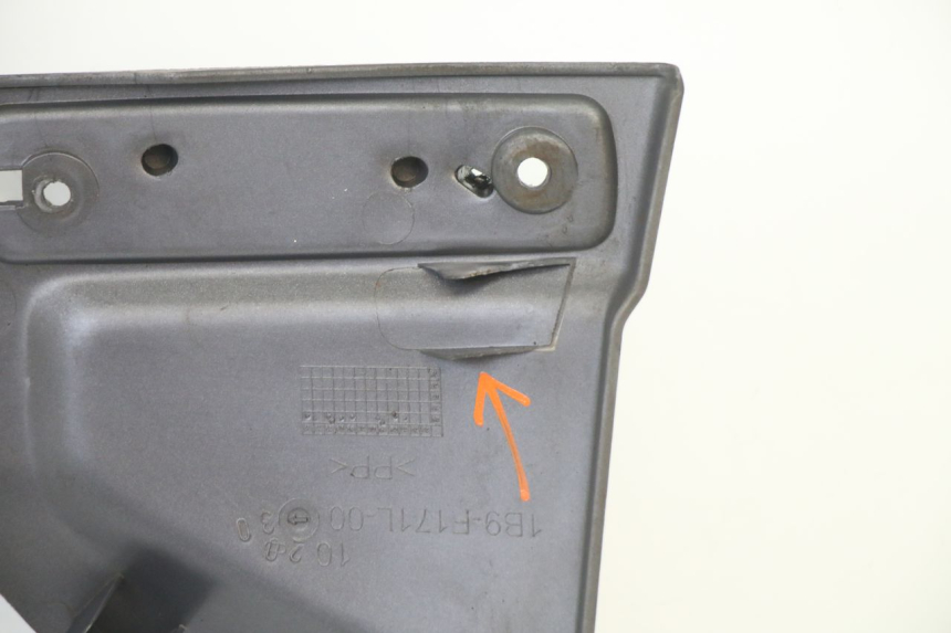 photo de LINKER UNTERE SEITENVERKLEIDUNG YAMAHA XMAX X-MAX 125 (2006 - 2009) - Oberflächenzustand und Material