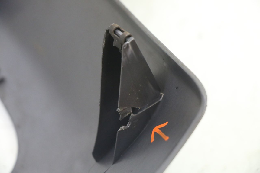 photo de LINKER UNTERE SEITENVERKLEIDUNG YAMAHA XMAX X-MAX 125 (2006 - 2009) - Geprüftes Gebrauchtteil