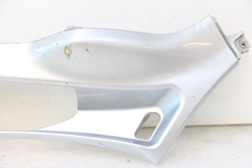 photo de UNTERBODEN LINKS PIAGGIO X8 STREET 125 (2006 - 2007) - Technische Nahaufnahme