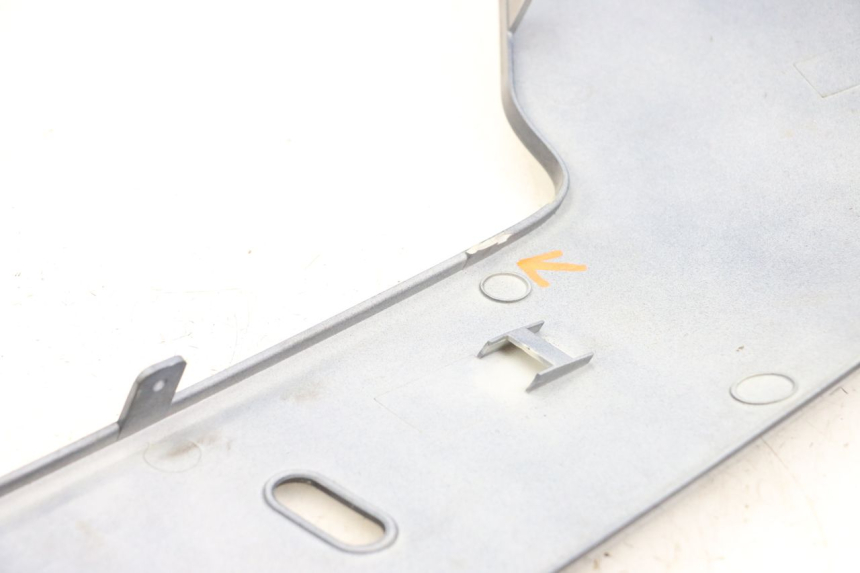 photo de Linke Schwellerleiste KYMCO XCITING 250 (2006 - 2009) - Detailansicht des Bauteils