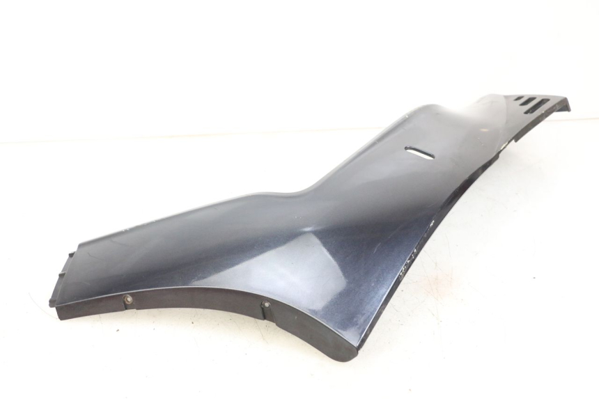 photo de Linke Schwellerleiste KYMCO XCITING 250 (2006 - 2009) - Kennzeichnungen und Originalreferenzen