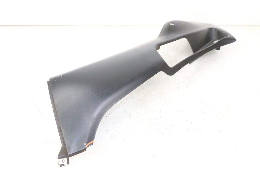 photo de LINKER UNTERE SCHWELLER PIAGGIO XEVO - X EVO 125 (2007 - 2017) - Oberflächenzustand und Material