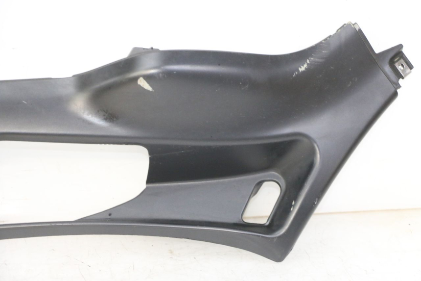 photo de LINKER UNTERE SCHWELLER PIAGGIO XEVO - X EVO 125 (2007 - 2017) - Kennzeichnungen und Originalreferenzen