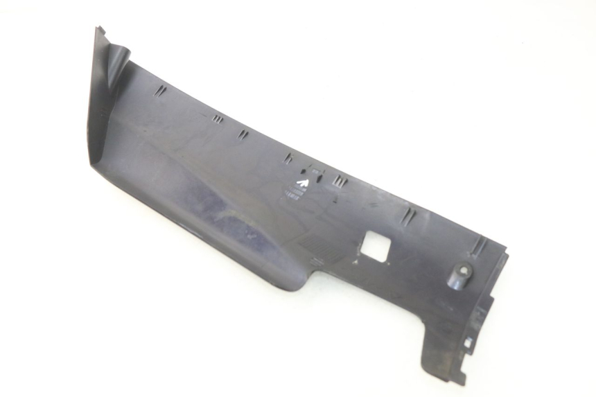 photo de UNTERBODEN LINKS YAMAHA YP MAJESTY 125 (1998 - 2001) - Technische Nahaufnahme