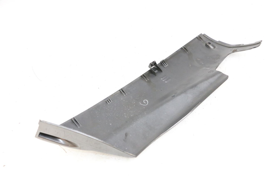 photo de UNTERBODEN LINKS YAMAHA YP MAJESTY 125 (2002 - 2006) - Alternative Perspektive