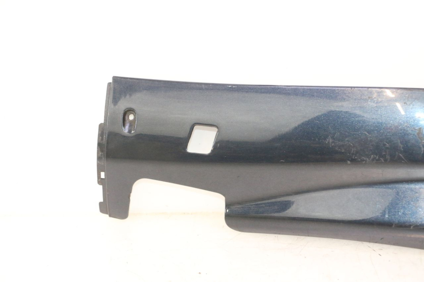 photo de UNTERBODEN LINKS YAMAHA YP MAJESTY 125 (1998 - 2001) - Detailansicht des Bauteils