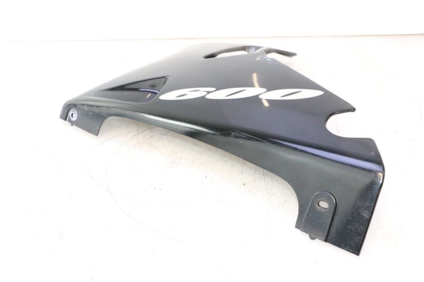 photo de UNTERBODEN LINKS KAWASAKI ZZR 600 (1995 - 2004) - Details der Befestigungspunkte
