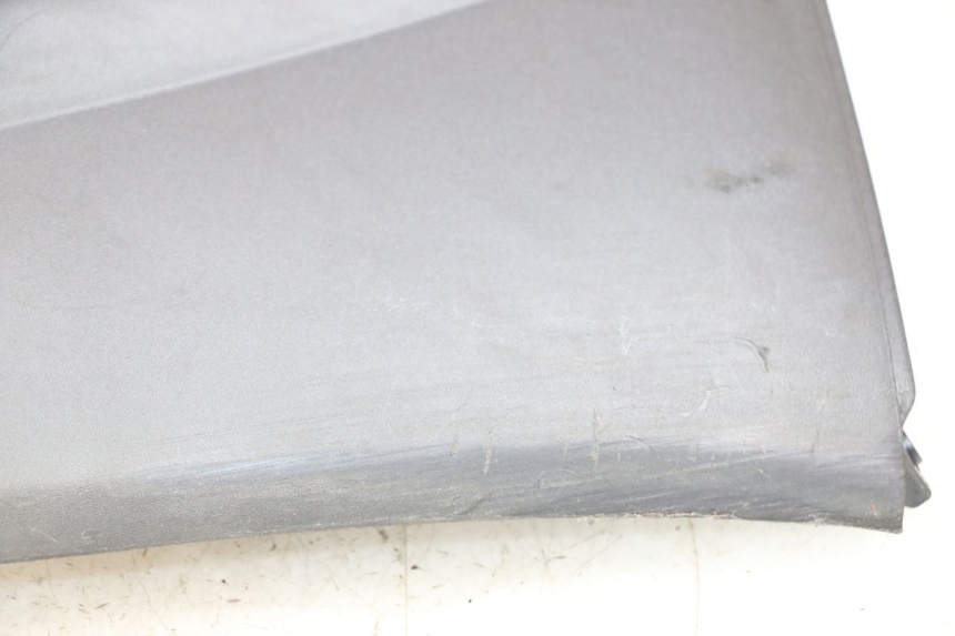 photo de Unterboden PEUGEOT GEOPOLIS RS 125 (2007 - 2009) - Details der Befestigungspunkte