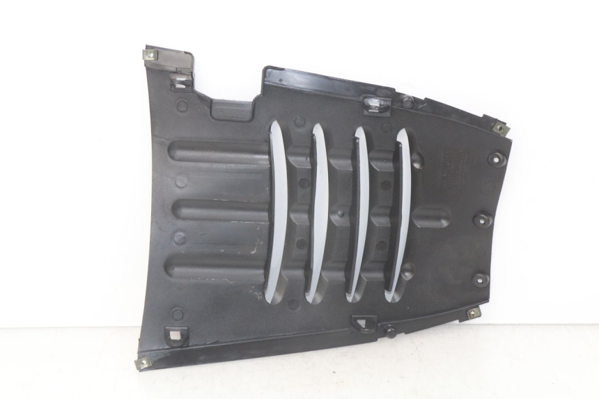 photo de UNTERBODEN NECO GPX 4T 50 (2018 - 2022) - Zoom auf Gebrauchszustand