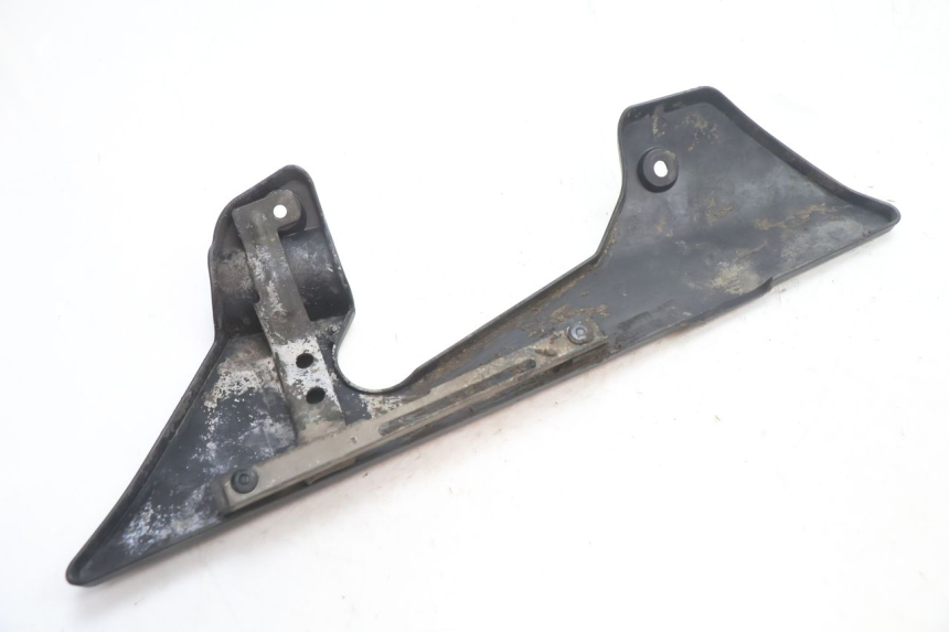 photo de UNTERBODEN SUZUKI GSR 600 (2005 - 2012) - Technische Nahaufnahme