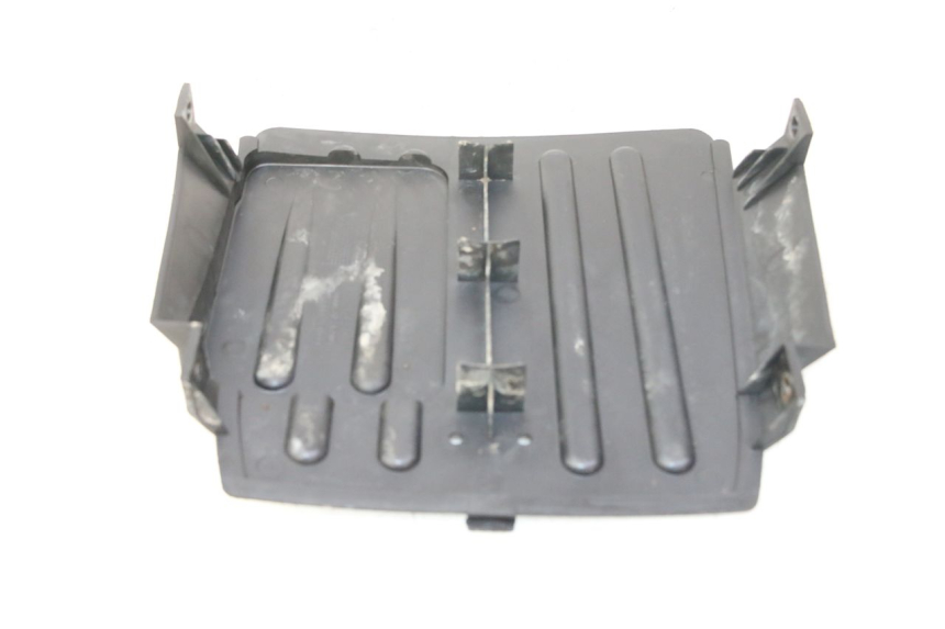 photo de UNTERBODEN DAELIM HISTORY 125 (2001 - 2002) - Detailansicht des Bauteils