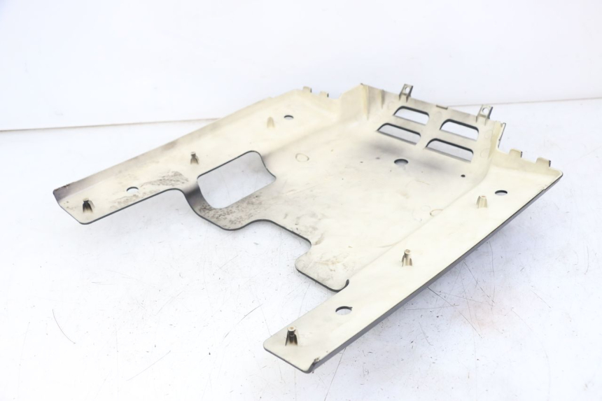 photo de UNTERBODEN JM MOTORS VX 125 (2022 - 2025) - Technische Nahaufnahme