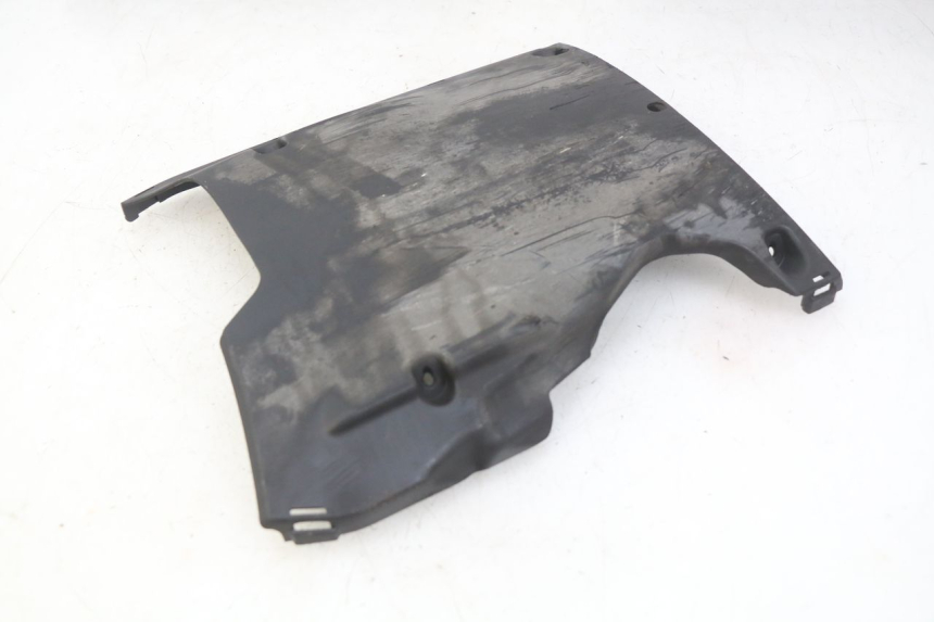 photo de UNTERFAHRSCHUTZ PEUGEOT KISBEE 2T 50 (2010 - 2017) - Zoom auf Gebrauchszustand