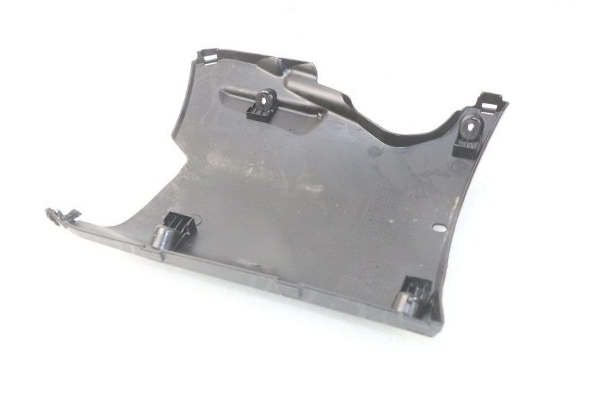 photo de UNTERBODEN PEUGEOT KISBEE 4T 50 (2018 - 2022) - Alternative Perspektive