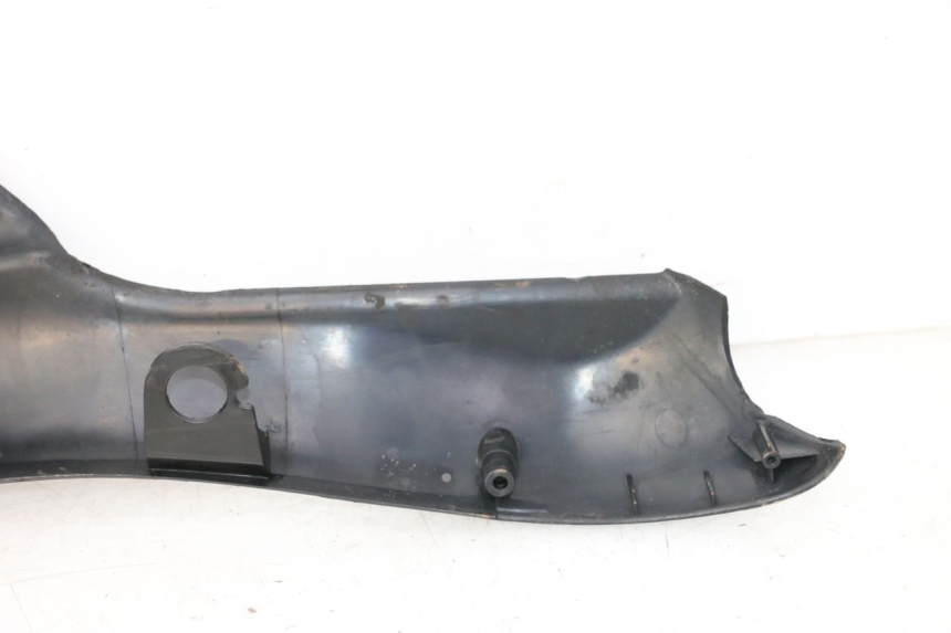 photo de UNTERBODEN PIAGGIO LIBERTY 4T 50 (2009 - 2015) - Details der Befestigungspunkte