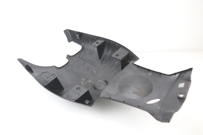 photo de UNTERBODEN PEUGEOT LUDIX ONE 50 (2004 - 2006) - Oberflächenzustand und Material