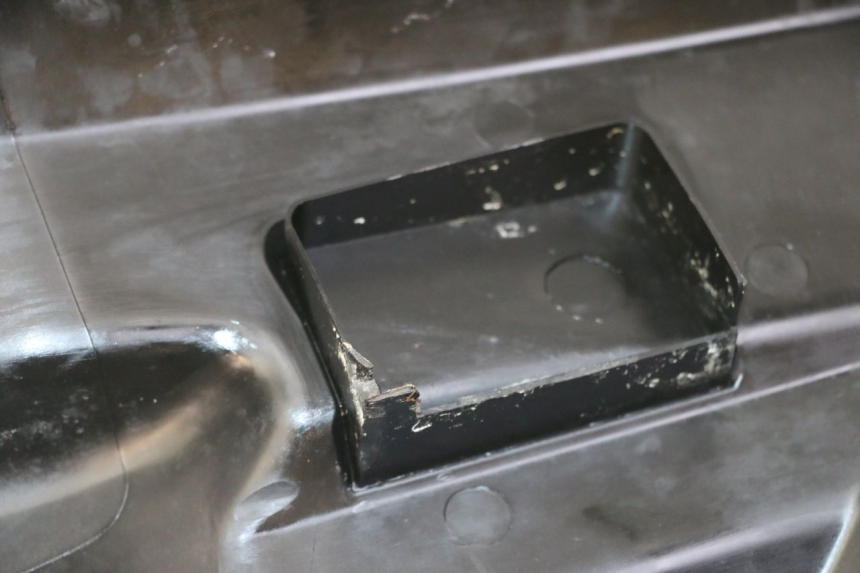 photo de UNTERBODEN MBK BOOSTER SPIRIT NAKED 50 (2004 - 2017) - Alternative Perspektive