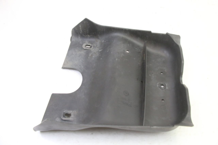 photo de UNTERBODEN PIAGGIO MP3 500 (2014 - 2017) - Alternative Perspektive