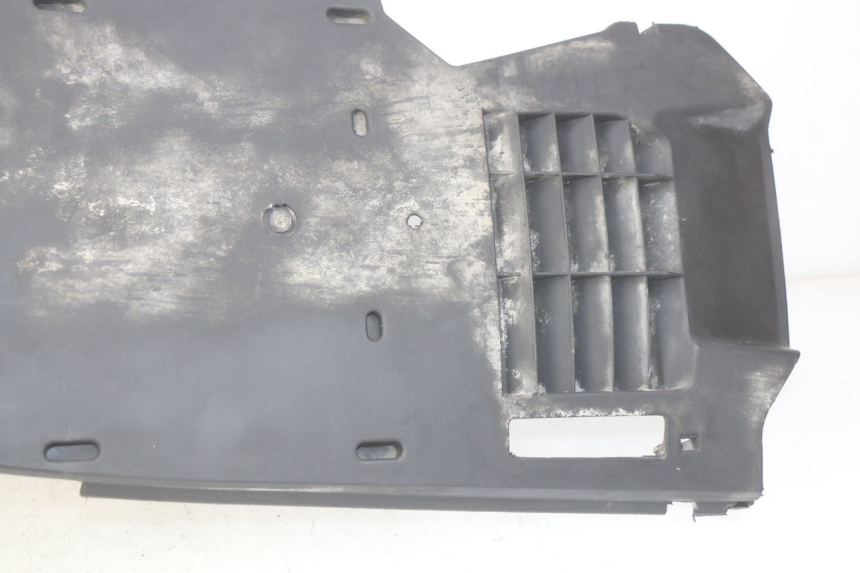 photo de UNTERBODEN SELECT UP OCTALIS 125 (2007 - 2012) - Details der Befestigungspunkte