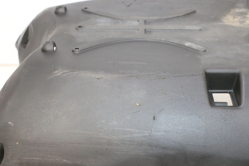 photo de UNTERBODEN SYM ORBIT 2 50 (2008 - 2014) - Oberflächenzustand und Material