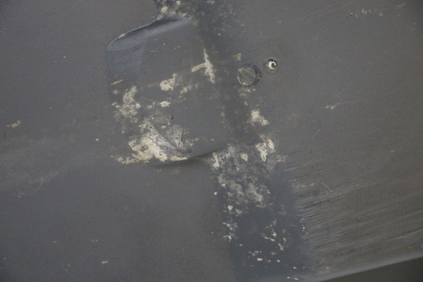 photo de UNTERBODEN SYM ORBIT III 3 4T 50 (2021 - 2025) - Oberflächenzustand und Material