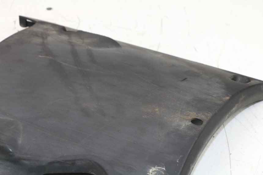 photo de UNTERBODEN PEUGEOT KISBEE 4T 50 (2010 - 2017) - Zoom auf Gebrauchszustand