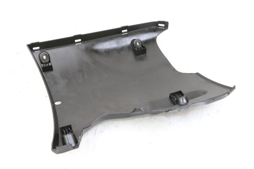 photo de UNTERBODEN PEUGEOT STREETZONE 4T 50 (2018 - 2023) - Detailansicht des Bauteils