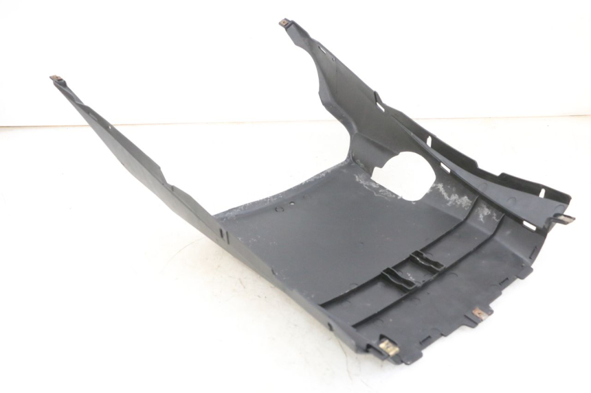 photo de UNTERBODEN EFUN PUSA 1 - Technische Nahaufnahme