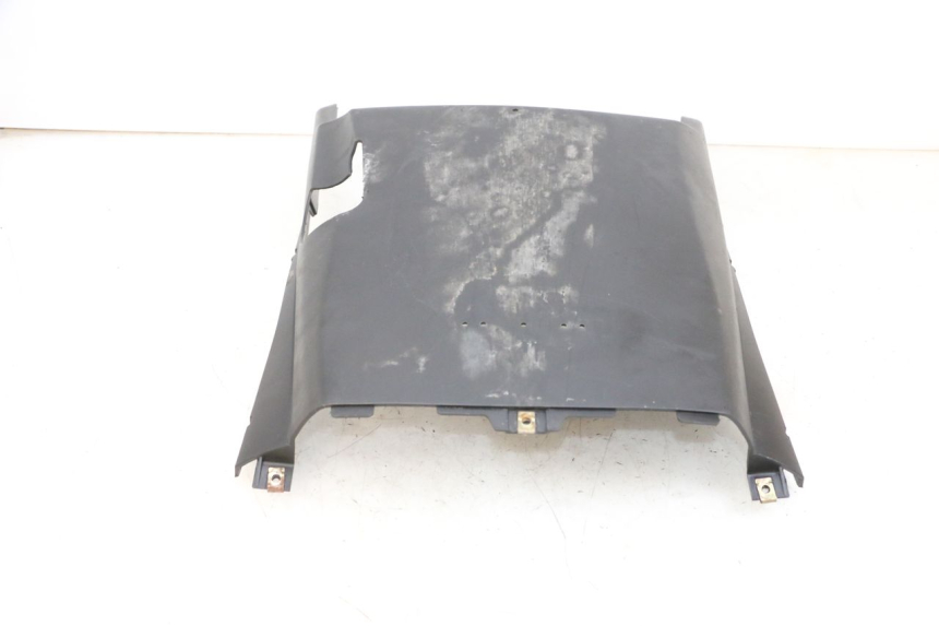 photo de UNTERBODEN EFUN PUSA 1 - Details der Befestigungspunkte