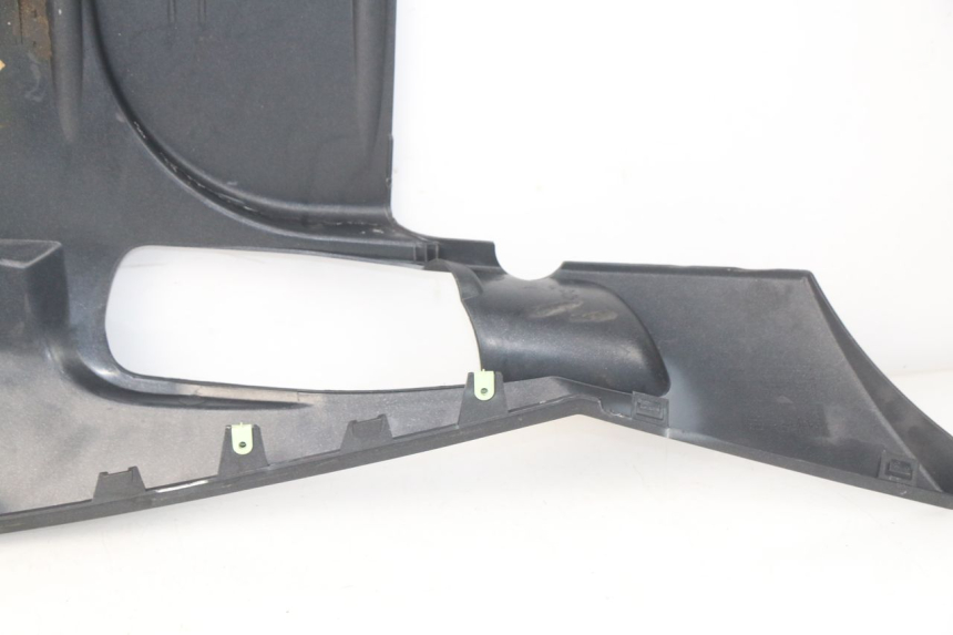 photo de UNTERBODEN PEUGEOT SATELIS 300 (2012 - 2015) - Zoom auf Komponenten