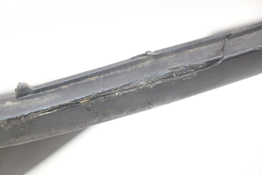 photo de UNTERBODEN PEUGEOT SATELIS 125 (2006 - 2009) - Zoom auf Gebrauchszustand