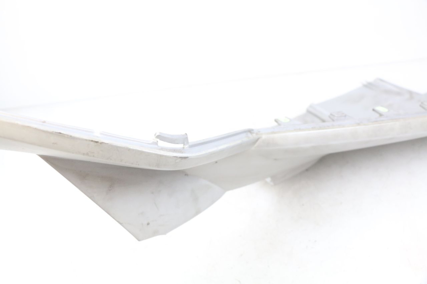 photo de UNTERBODEN PEUGEOT SATELIS 125 (2010 - 2012) - Charakteristische Merkmale