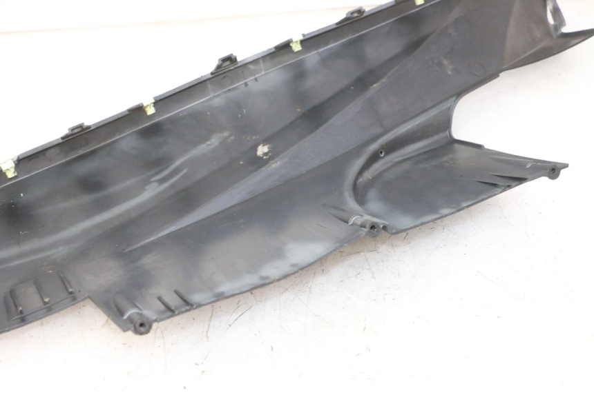 photo de UNTERBODEN PEUGEOT SATELIS 125 (2013 - 2018) - Alternative Perspektive