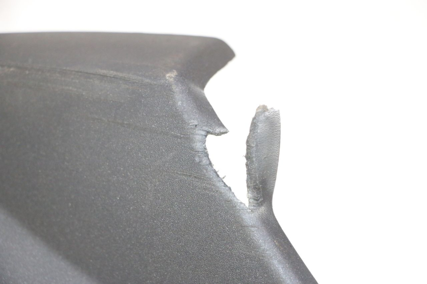 photo de UNTERBODEN PEUGEOT SATELIS 125 (2013 - 2018) - Oberflächenzustand und Material