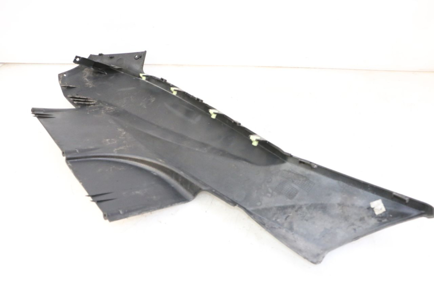 photo de UNTERBODEN PEUGEOT SATELIS 125 (2010 - 2012) - Alternative Perspektive